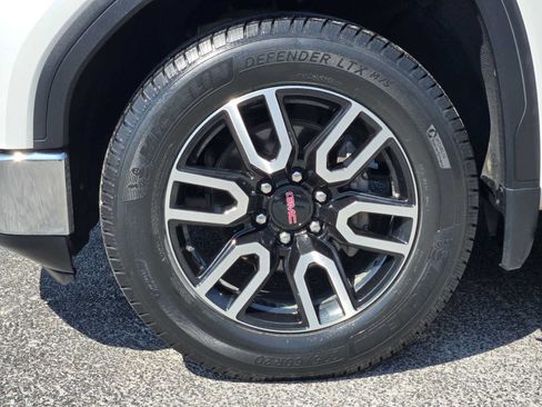 Used 2019 GMC Sierra 1500 SLT RWD image 13
