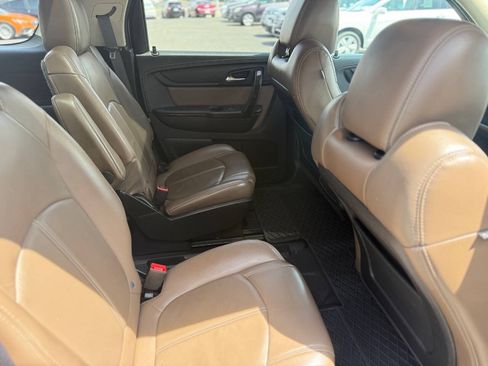 Used 2014 GMC Acadia SLT AWD/4WD image 13