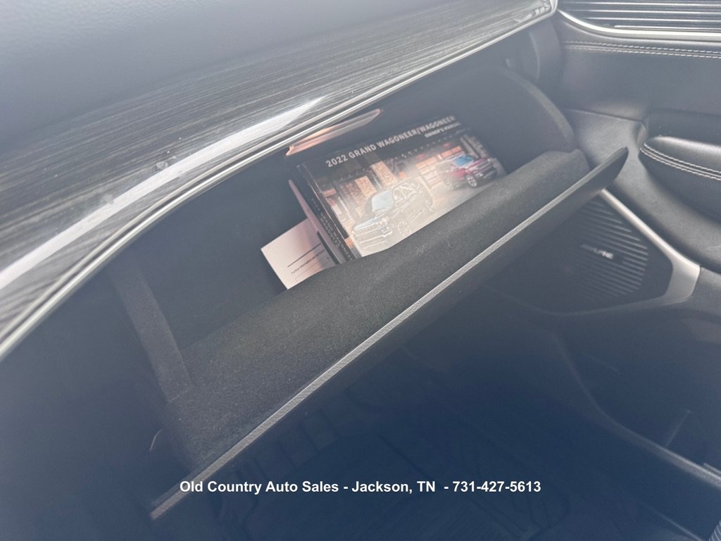 Used 2022 Jeep Wagoneer Series III AWD/4WD image 47