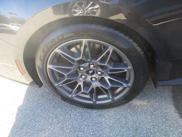 Used 2024 Ford Mustang GT Premium w/ GT Performance Package RWD image 10
