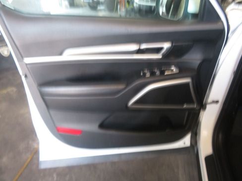Used 2020 Kia Telluride S FWD image 15