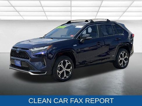 Used 2023 Toyota RAV4 XSE w/ Weather Package AWD/4WD image 4