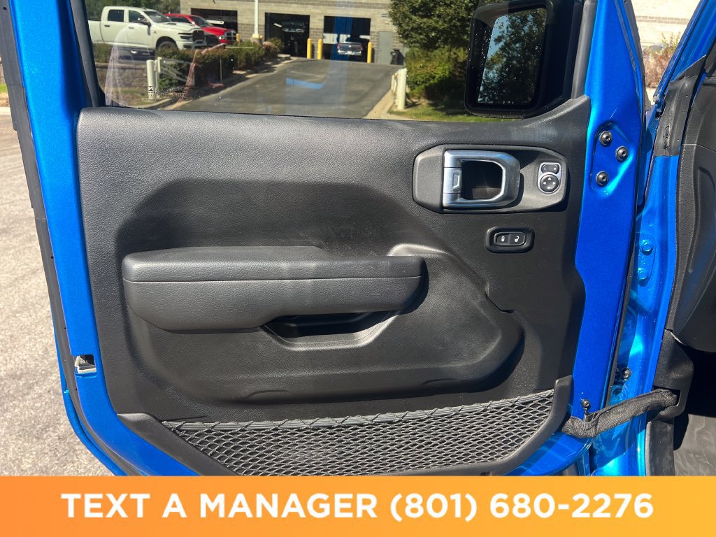 Used 2022 Jeep Wrangler Unlimited Sport AWD/4WD image 12
