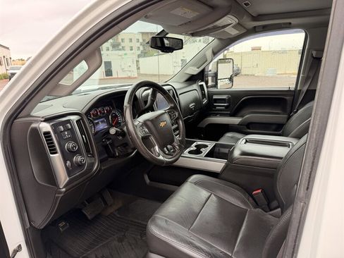 Used 2015 Chevrolet Silverado 3500 LTZ w/ Duramax Plus Package image 9