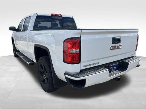 Used 2017 GMC Sierra 1500 SLE image 3