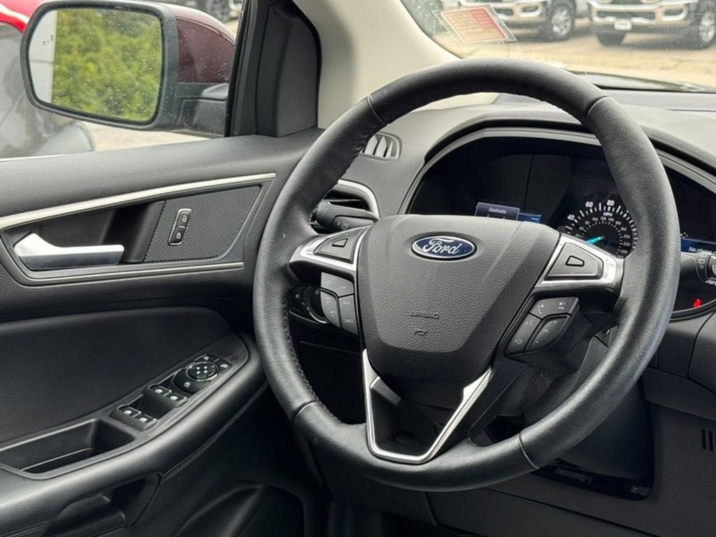 Used 2023 Ford Edge SEL w/ Convenience Package AWD/4WD image 14