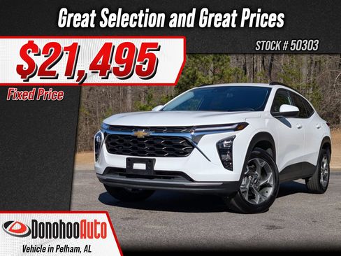 Used 2025 Chevrolet Trax LT w/ Driver Confidence Package image 1