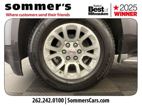 Used 2015 GMC Yukon SLT w/ HD Trailering Package AWD/4WD image 24