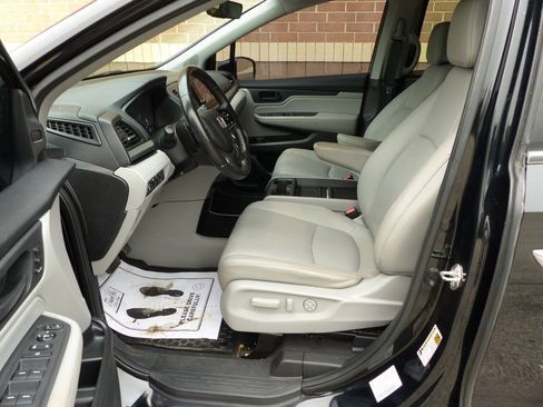 Used 2018 Honda Odyssey EX-L image 23