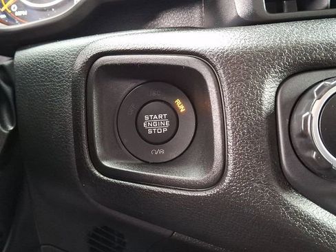 Used 2025 Jeep Wrangler Unlimited Sport AWD/4WD image 23