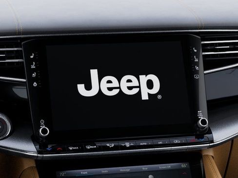 New 2025 Jeep Grand Wagoneer Series III image 18