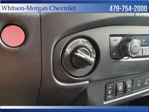 Used 2022 Nissan Frontier SV AWD/4WD image 25