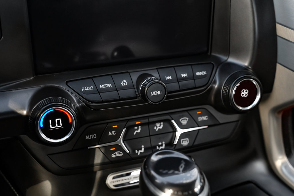 Used 2019 Chevrolet Corvette Grand Sport RWD image 22