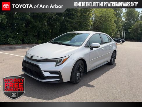 Used 2024 Toyota Corolla SE FWD image 1