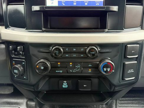 Used 2023 Ford F250 XL w/ XL Driver Assist Package AWD/4WD image 18