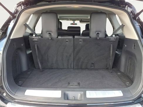 Used 2013 INFINITI JX35 AWD w/ Premium Pkg image 24
