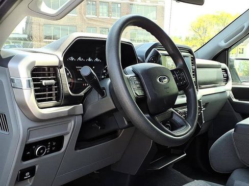 Used 2023 Ford F150 XLT AWD/4WD image 19
