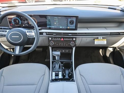 New 2026 Hyundai Tucson SEL image 13