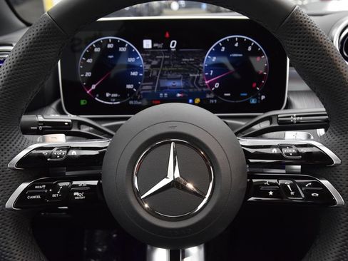 New 2026 Mercedes-Benz CLE 450 4MATIC Cabriolet image 22