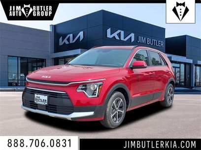 New 2025 Kia Niro EX