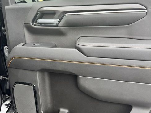 Used 2022 GMC Sierra 1500 AT4 w/ Technology Package image 41