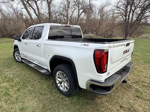 Used 2019 GMC Sierra 1500 SLT w/ SLT Premium Package AWD/4WD image 9