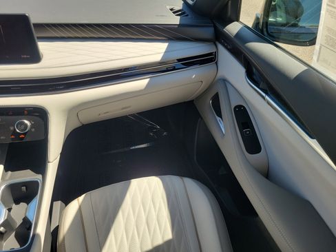 New 2026 INFINITI QX60 Autograph w/ Dark Cargo Package image 21