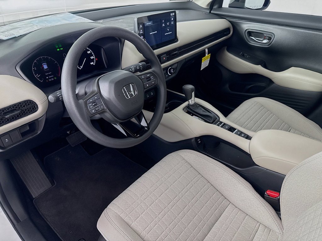 Certified 2026 Honda HR-V LX image 15