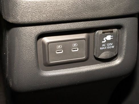 New 2026 Nissan Pathfinder Platinum image 10