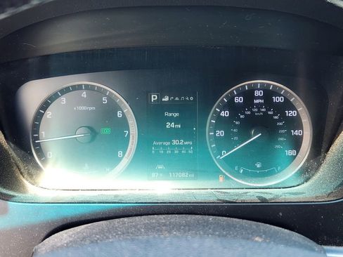 Used 2015 Hyundai Sonata Limited w/ Option Group 06 FWD image 19