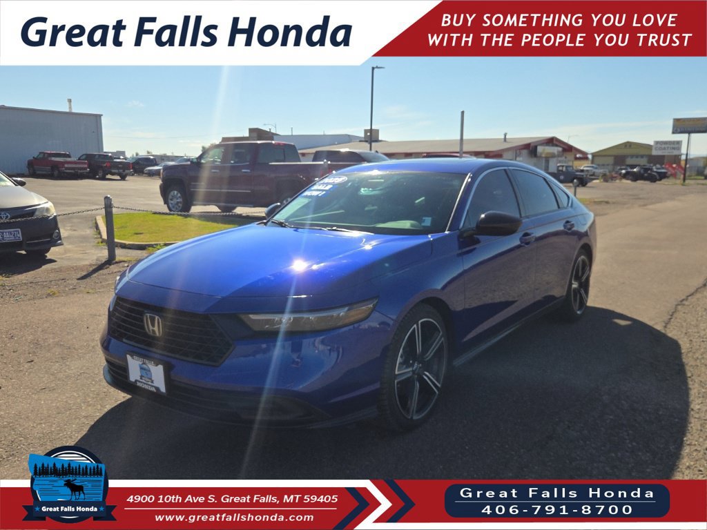 Used 2025 Honda Accord Sport image 3