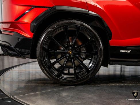 Used 2023 Lamborghini Urus S image 22