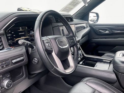 Used 2023 GMC Yukon Denali image 20