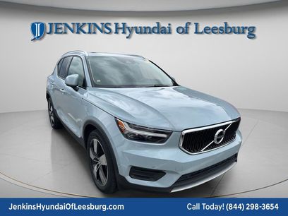 Used 2019 Volvo XC40 T5 Momentum