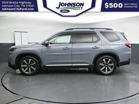 Used 2023 Honda Pilot Elite image 8