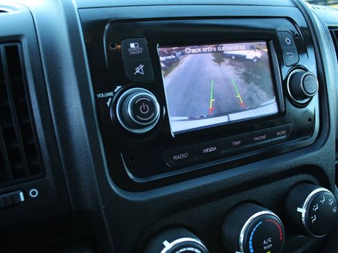 Used 2021 RAM ProMaster 2500 image 24