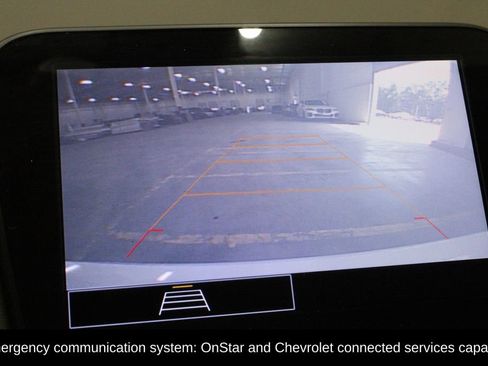 Used 2022 Chevrolet Malibu LT image 8