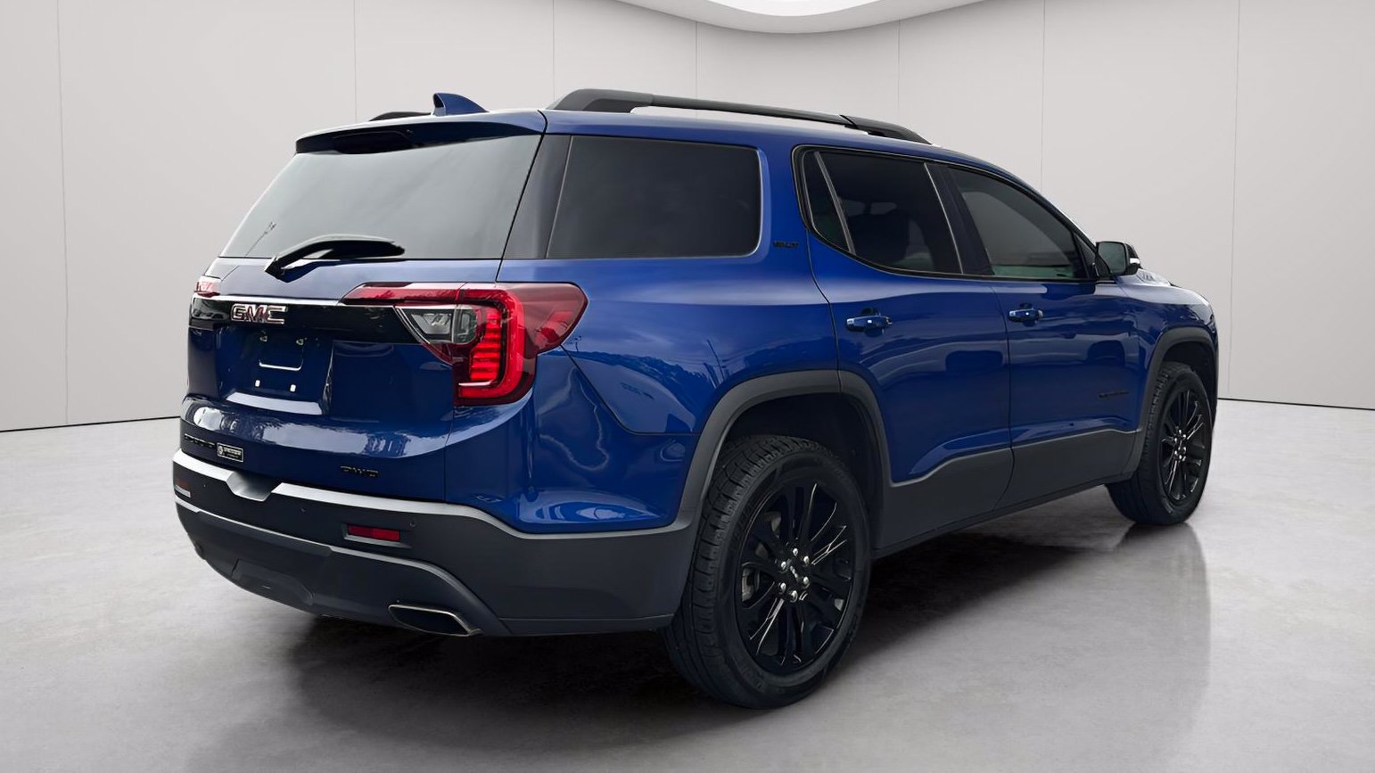 Used 2023 GMC Acadia SLT w/ Elevation Edition AWD/4WD image 4