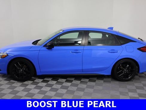 Used 2023 Honda Civic Sport image 5