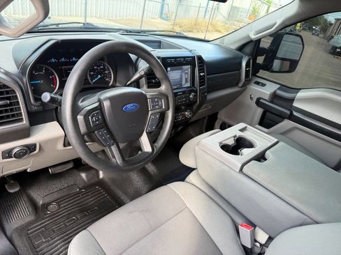 Used 2019 Ford F250 XL w/ STX Appearance Package image 8
