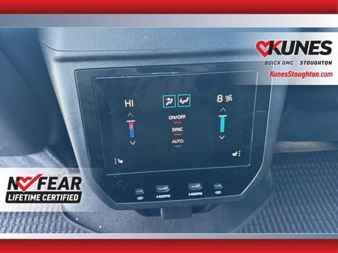 Used 2025 GMC Yukon XL Denali Ultimate image 24