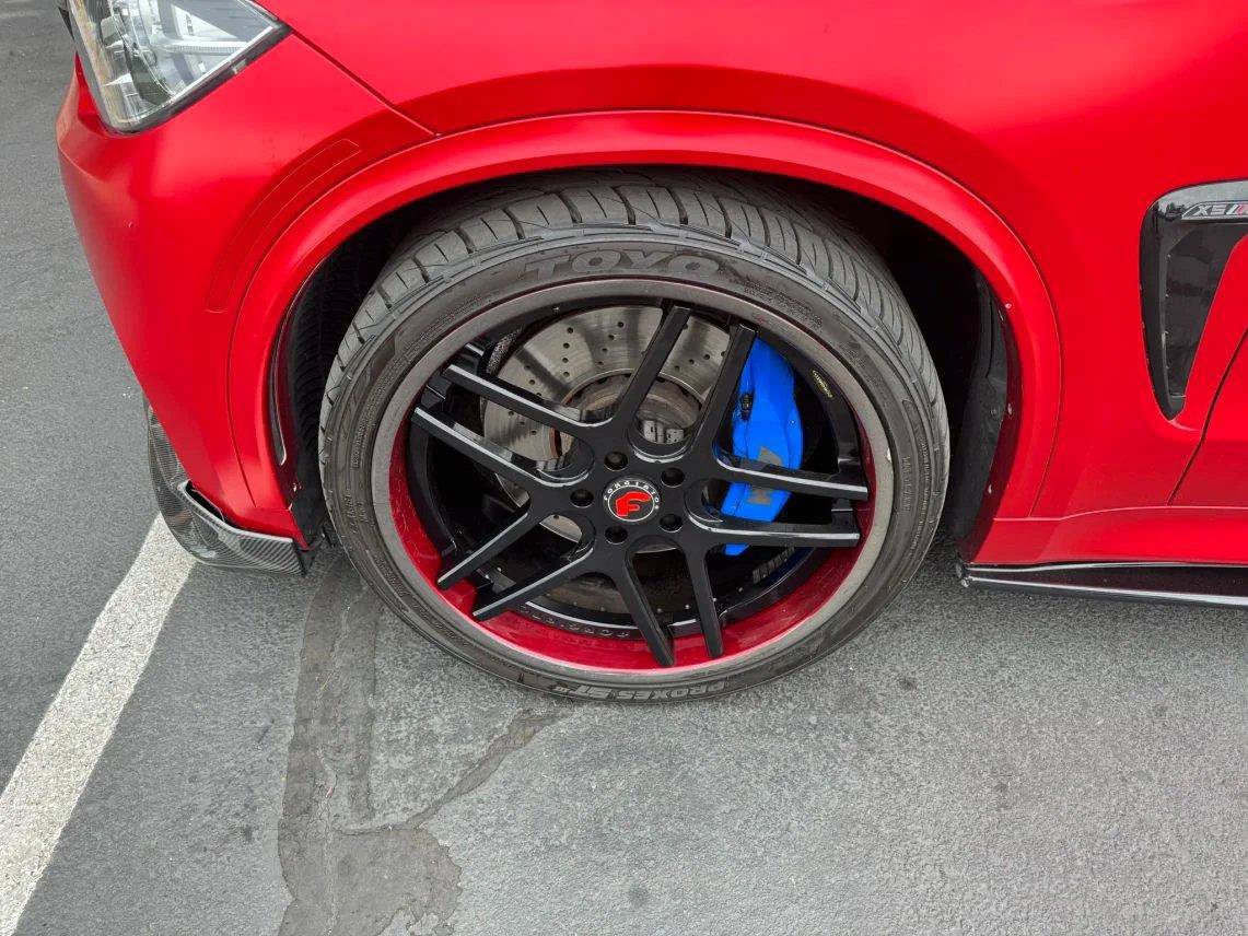 Used 2018 BMW X5 M AWD/4WD image 9