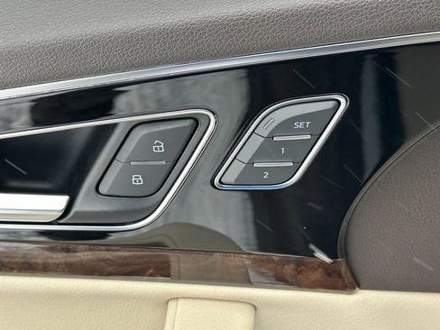 Used 2019 Audi Q7 3.0T Premium Plus image 23