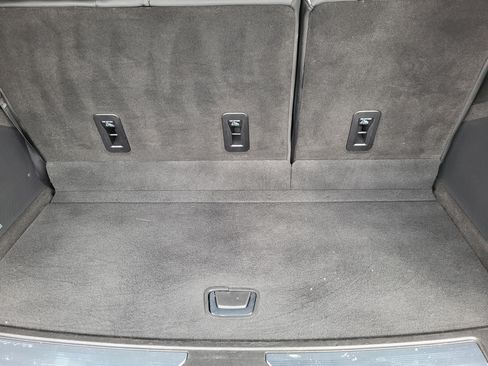 Certified 2024 Cadillac Escalade Premium Luxury w/ Performance Package image 33