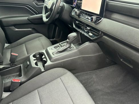 Certified 2023 Chevrolet Colorado W/T image 15