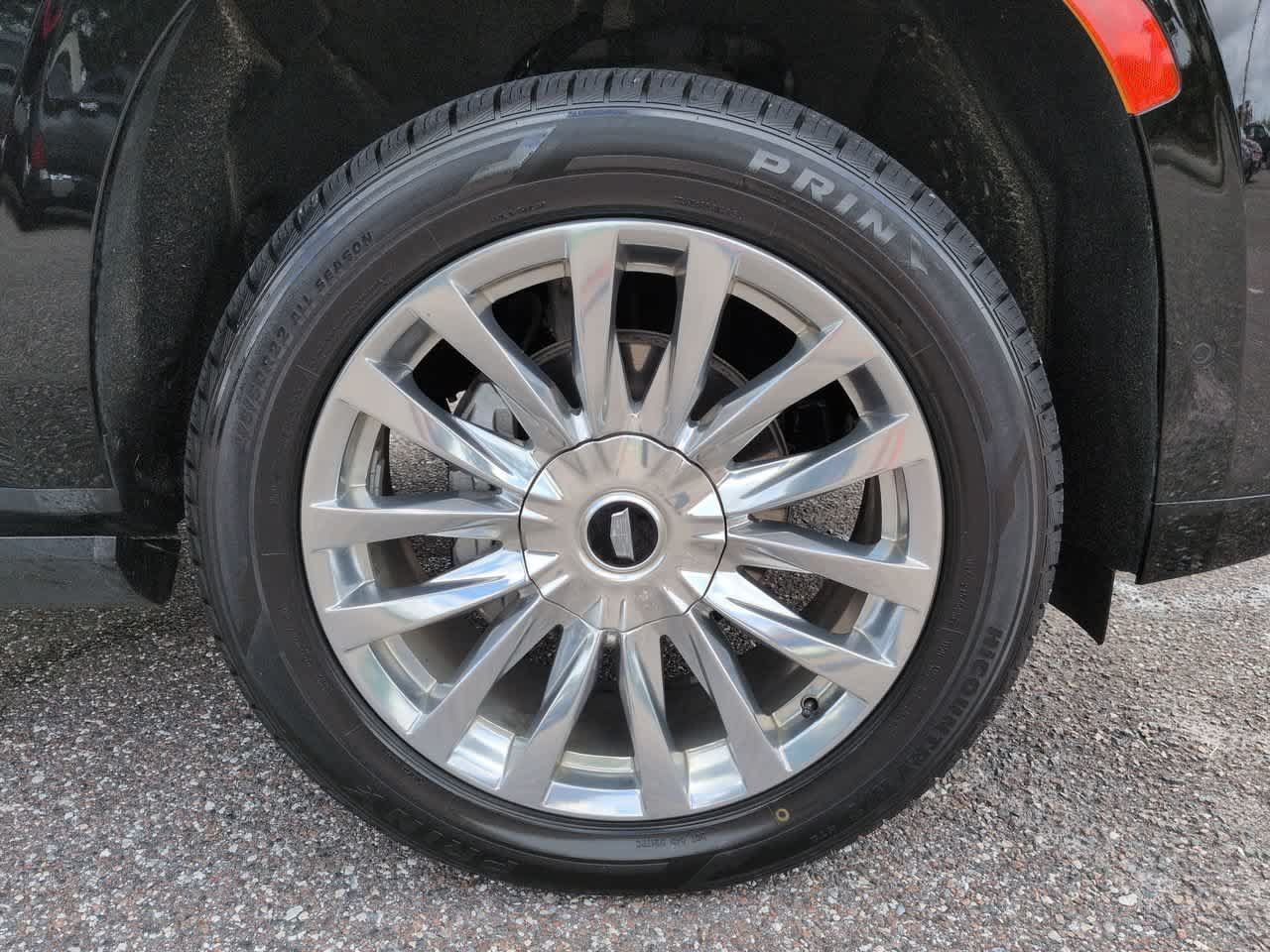 Used 2023 Cadillac Escalade ESV Premium Luxury w/ Performance Package RWD image 11