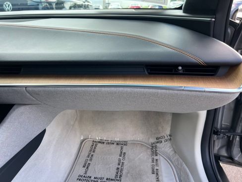 Used 2023 Lucid Air Touring AWD/4WD image 70