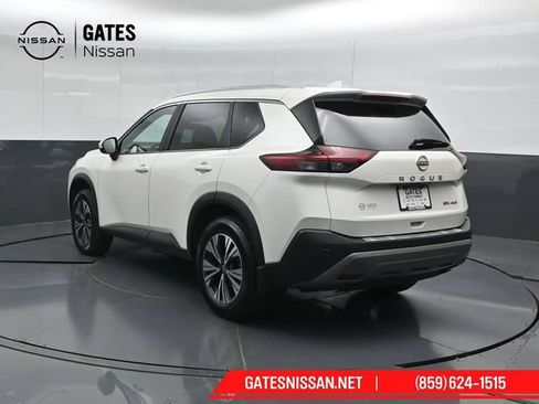 Used 2023 Nissan Rogue SV w/ SV Premium B Package AWD/4WD image 8