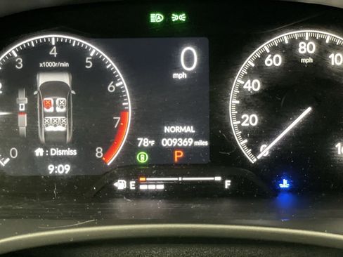 Used 2024 Honda Civic Sport image 25