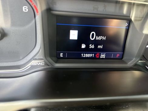 Used 2019 GMC Sierra 1500 SLT w/ SLT Premium Plus Package AWD/4WD image 12